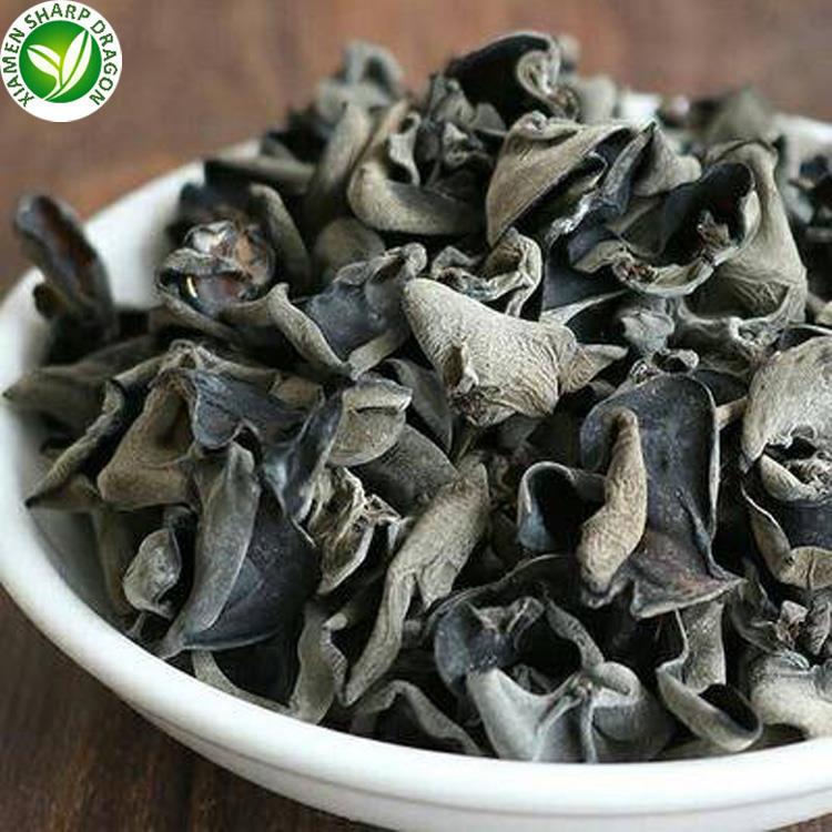 Verify edible identity and lot status before black fungus use Dried black fungus lot for identity and release-status assessment