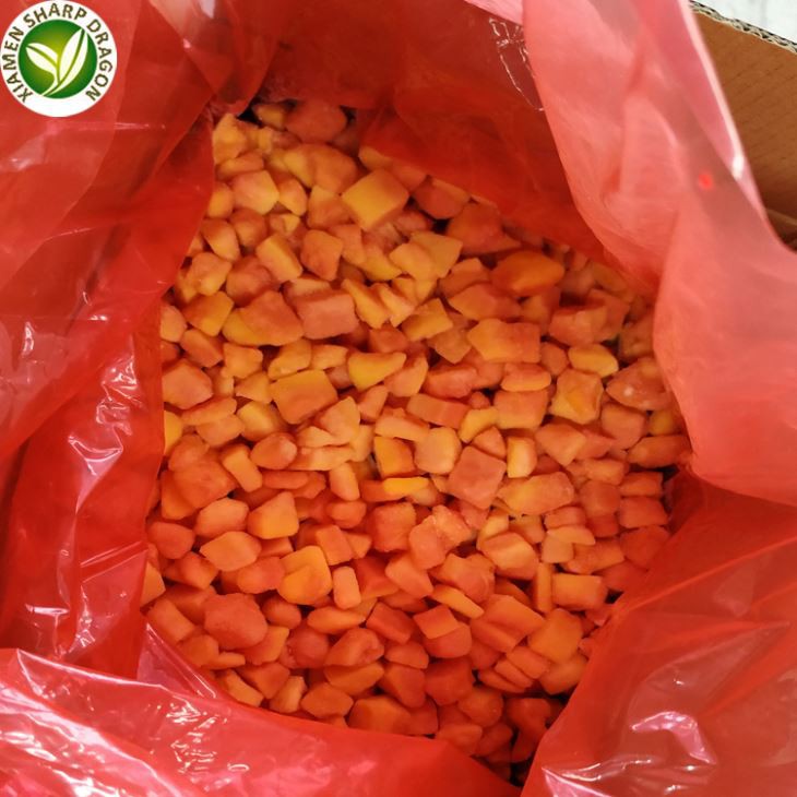 تقشير فاكهة البابايا